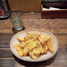 フライドポテト・マサラ風味。