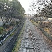 舟を運んだ線路の跡