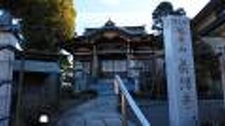 駅から近いところにある江戸時代からの寺院