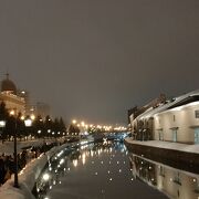 雪あかりの路のキャンドル風景の小樽運河