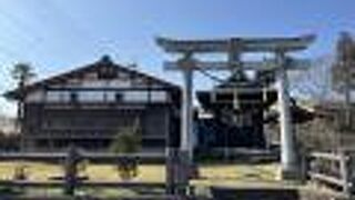 こじんまりとした神社です