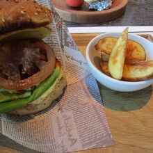 牡蠣フライバーガー