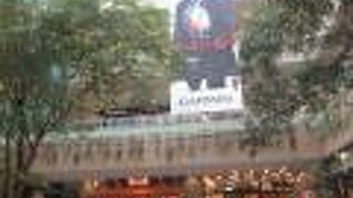 カフェもあります