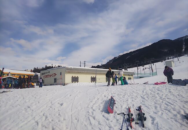 立山山麓極楽坂スキー場