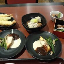 オリンピアの料理の一部