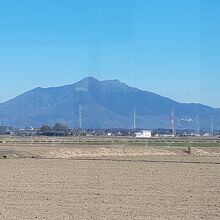 車窓から見えるつくば山