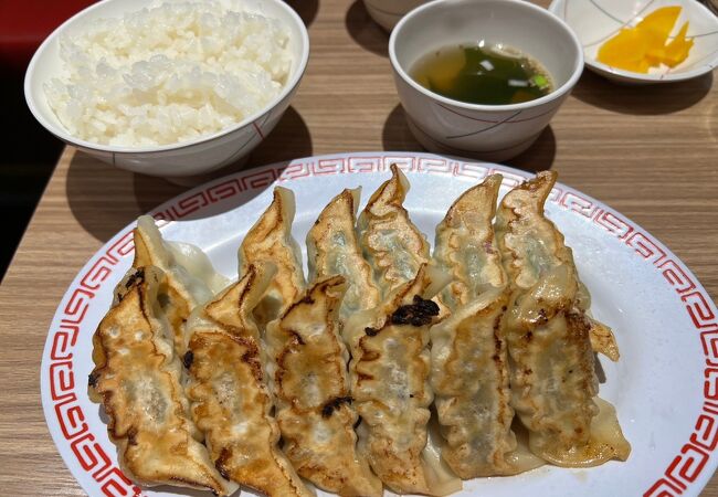 宇都宮餃子館 パセオ店