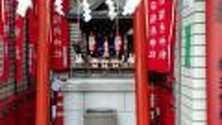 小さな神社