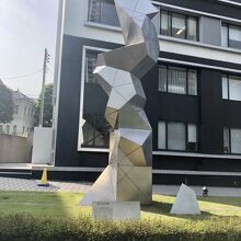 ついでに載せておきます　すぐ近くにある坊ちゃんの塔