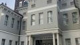 洗練された資料館