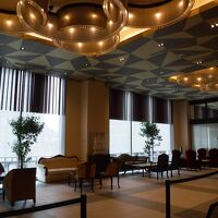 開放的なロビー