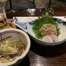 ホタテと蟹味噌和え。とても日本酒に合います。