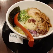 塩ラーメン