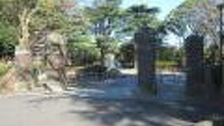 松戸中央公園入口に残っています