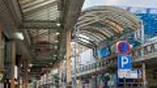 工事してる建物も