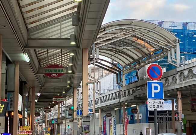 工事してる建物も