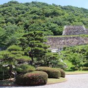 洋風建築に日本庭園