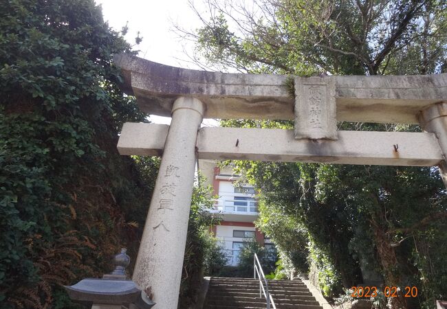 大浦諏訪神社前は「祈りの三角ゾーン」と呼ばれている場所なのだそうです。