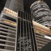 都会的な建物