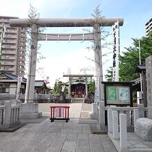 胡録神社