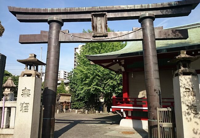 千住河原町稲荷神社