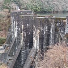 豊稔池堰堤