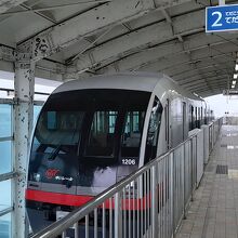 ゆいレールの電車