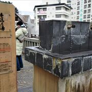 草津温泉に行くたびに、設置場所が増えていて便利です