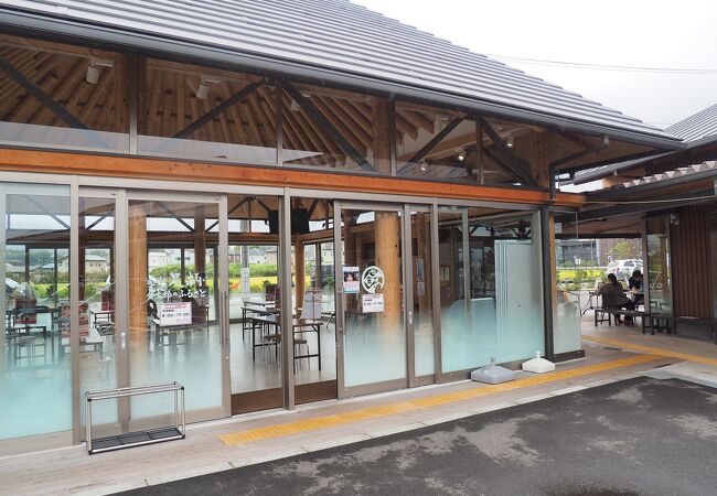 食堂と物産店のある道の駅　道の駅足柄 金太郎のふるさと