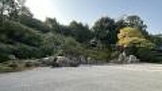 特別名勝の鶴亀の庭