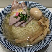 Ramen restaurant with beautifully presented, clean and tasty ramen