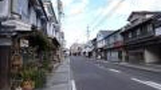 有田のメインストリートの古い町並み