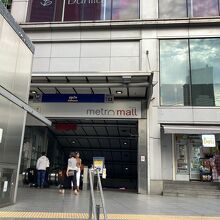 スクンビット駅（アソーク駅）