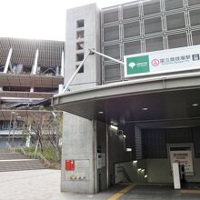 都営地下鉄大江戸線 国立競技場駅