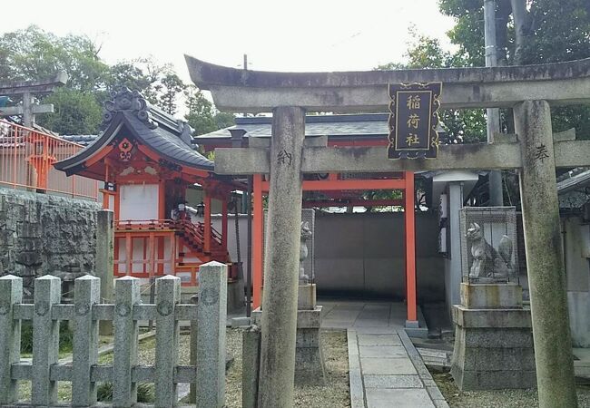 八坂神社の末社「玉光稲荷社」