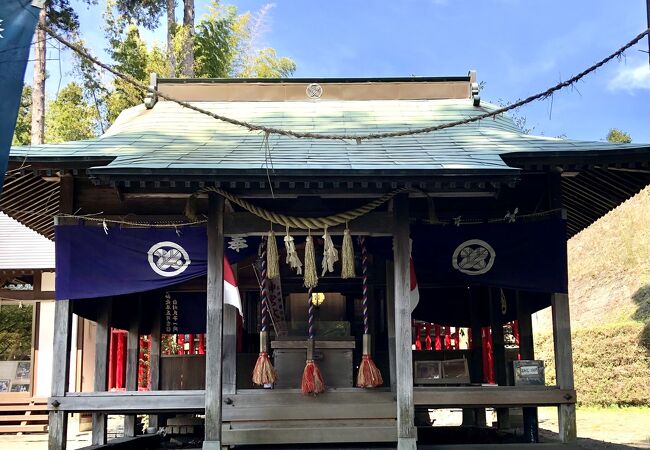 白川吉見神社 