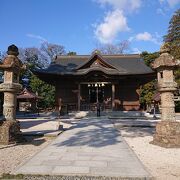 松江城の下にある松江神社