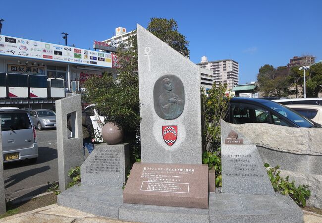 巌流島に行くためにカモンワーフのところを歩いていて見つけました。