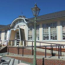 車椅子用のスロープ