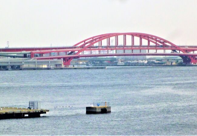 モザイク観覧車から観た<神戸大橋> 