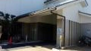 わらべうたの館ともいわれます。