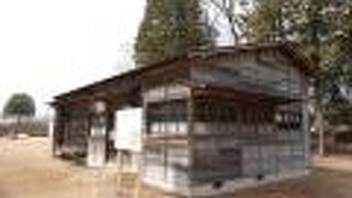 陶芸美術館の裏手になります