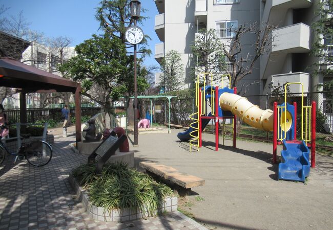 華園児童公園