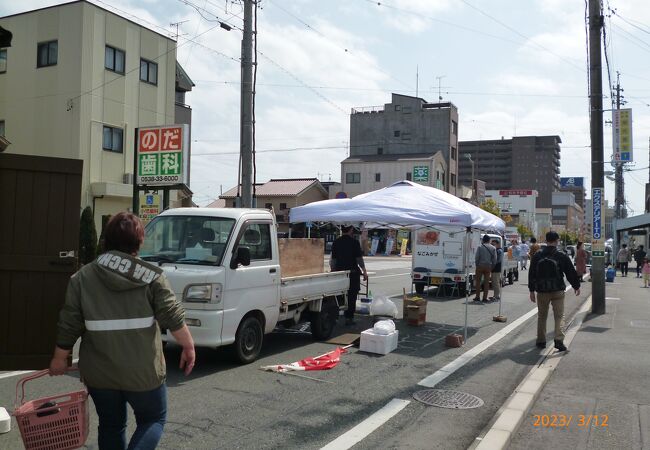 みんなで軽トラ市 いわた☆駅前楽市