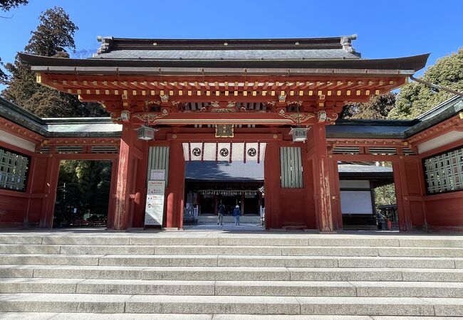 塩釜神社の隣にひっそり存在