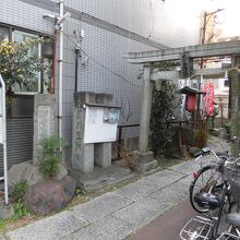 三峯神社