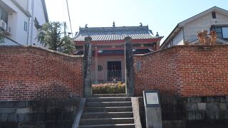 建物自体は小さい