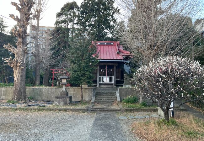 戸塚宿本陣跡の近くにある神社