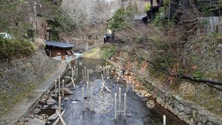 不便な場所にある温泉