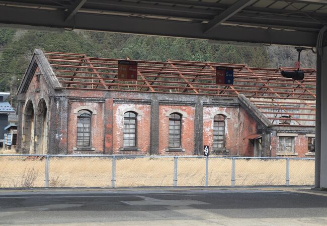 和田山駅機関庫